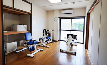 合同会社TEAM With | デイサービス事業/スポーツ推進事業