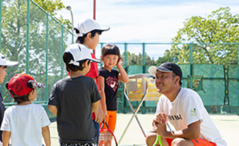 tennis Salonよつば | パートナーカンパニー募集